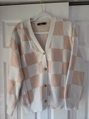Tan/cream oversized checkered cardigan